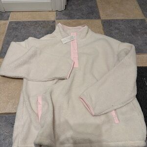 Como Vintage Cream and Pink Fleece Pullover